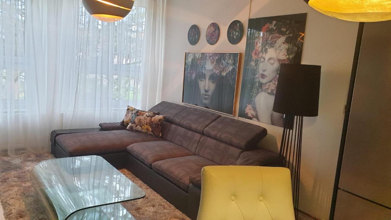 Kvetinovy Apartman A3B V Chomutove Eksteriør billede