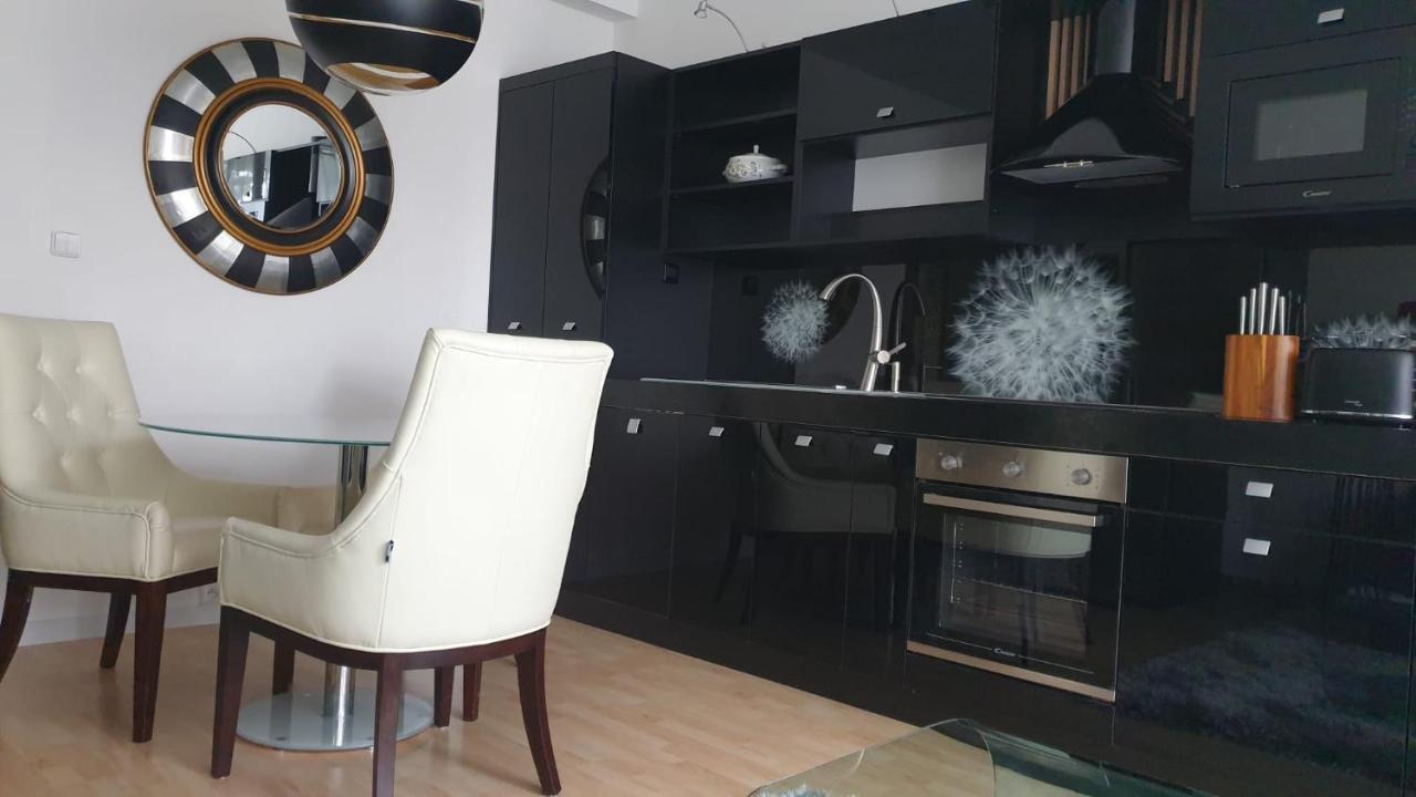 Kvetinovy Apartman A3B V Chomutove Eksteriør billede